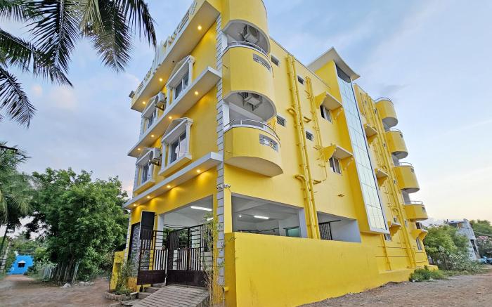 Auro Galaxy Pondy with Swimming Pool