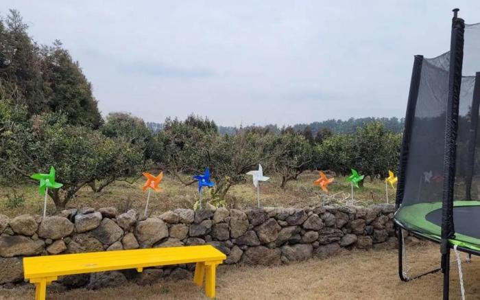Jeju Aewol Doldam-gil Pension