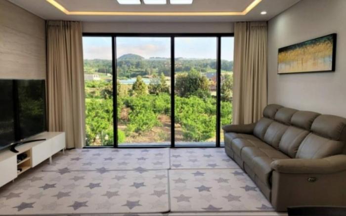 Jeju Aewol Doldam-gil Pension