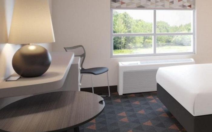 Holiday Inn and Suites Memphis Southeast Germantown By IHG