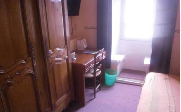 Logis Le Relais du Chapeau Rouge