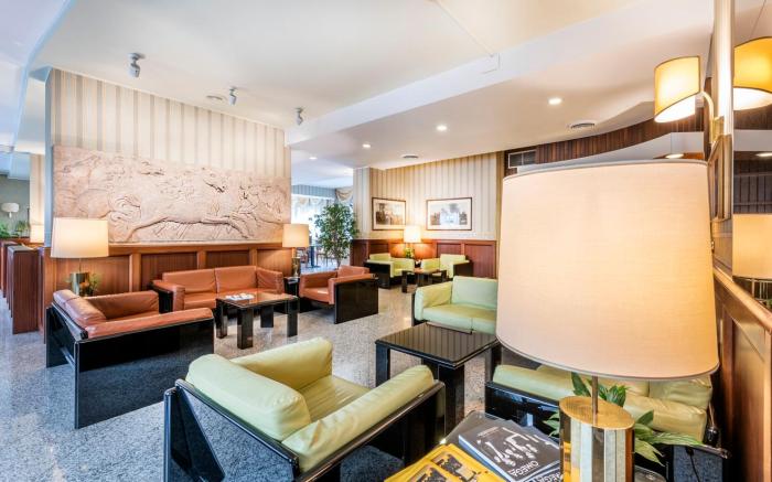 Hotel Ascot