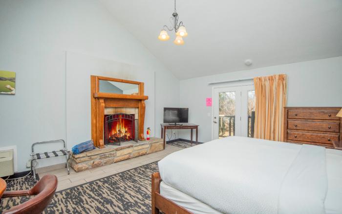 Tremont Lodge & Resort