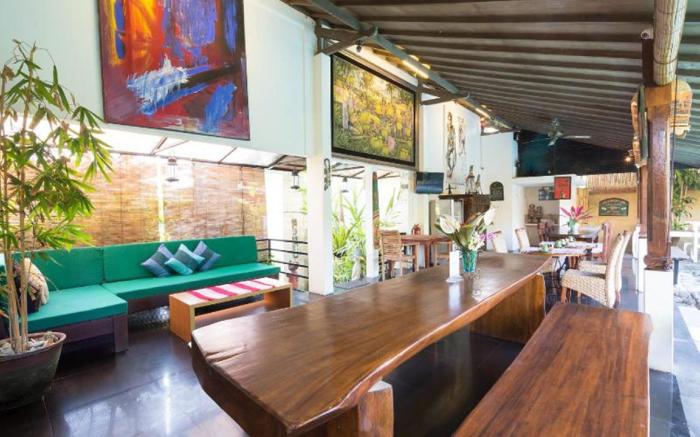 Aqua Bali Villa