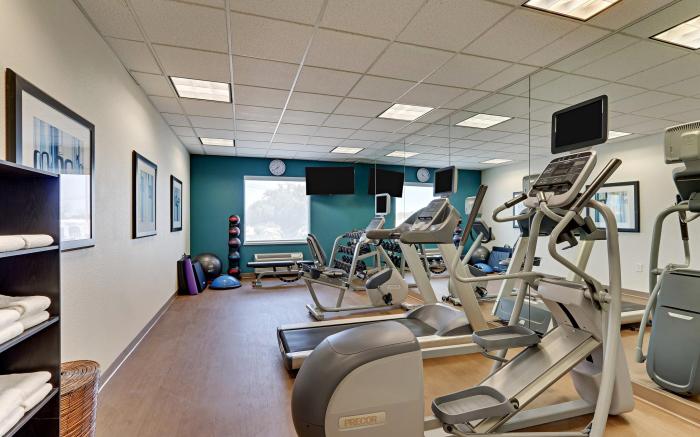 Holiday Inn Express & Suites Weatherford By IHG
