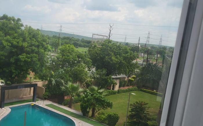 Shivhari Hotel & Resort