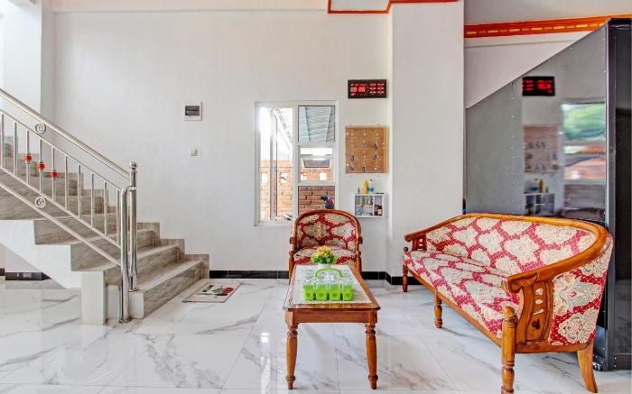 OYO 93453 Muula Homestay Syariah