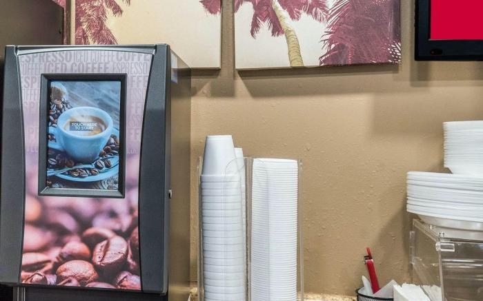 Red Roof Inn Spartanburg – I-26