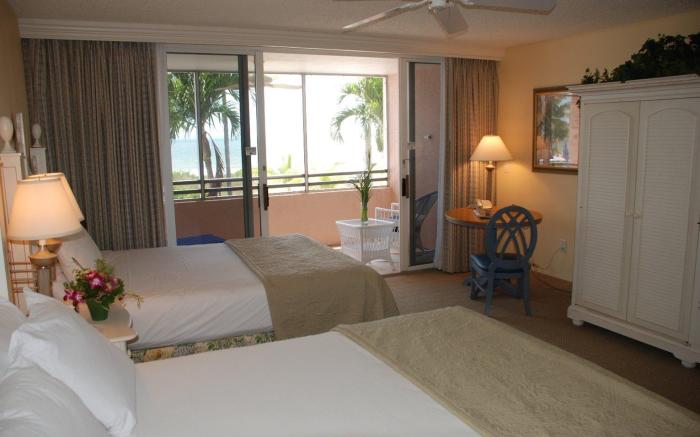 Pink Shell Beach Resort & Marina