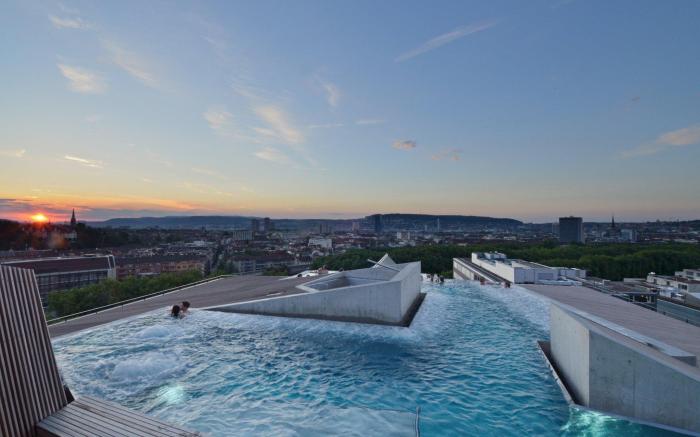 B2 Boutique Hotel + Spa