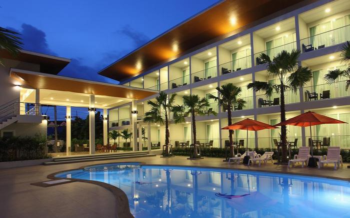 Clear House Resort
