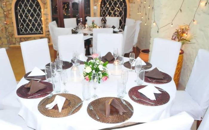 Best Western Jangwani Sea Breeze Hotel