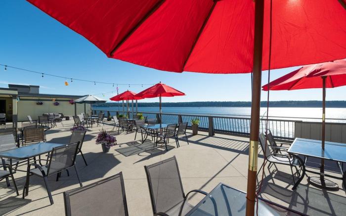 Anchor Inn and Suites