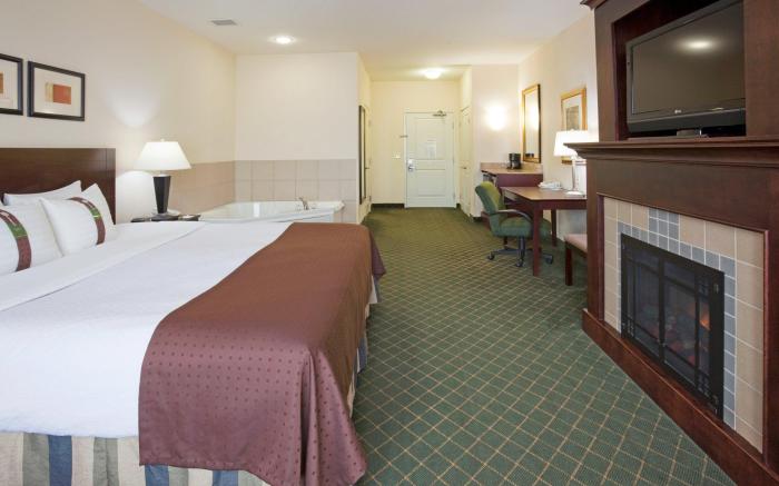Holiday Inn Conference Center Marshfield By IHG