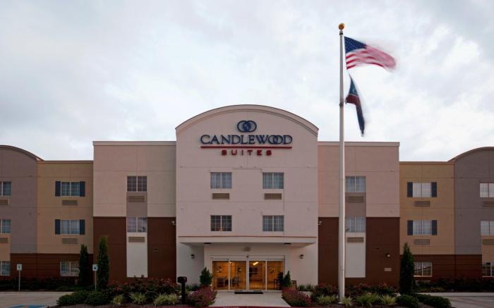 Candlewood Victoria By IHG