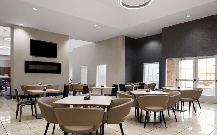 Holiday Inn & Suites Albuquerque Airport By IHG