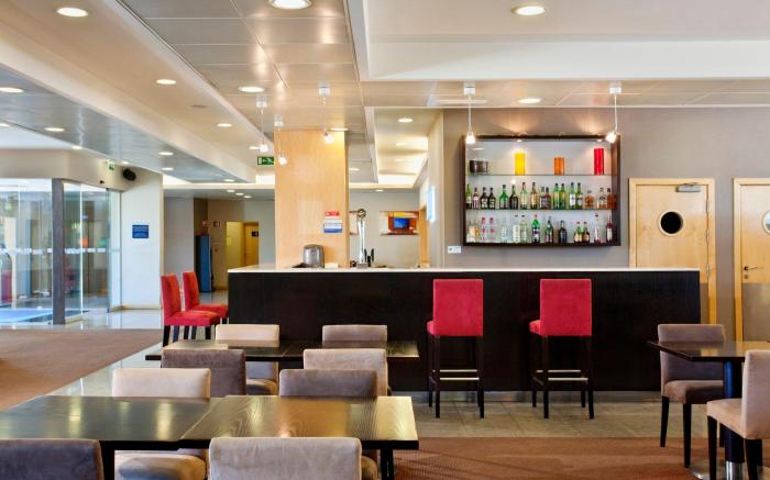 Holiday Inn Express Lisbon-Oeiras By IHG