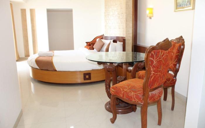 Westbay Resort & Spa