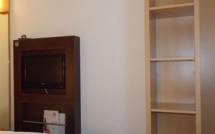ibis Abbeville