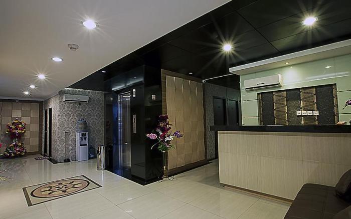 Hin's Hotel