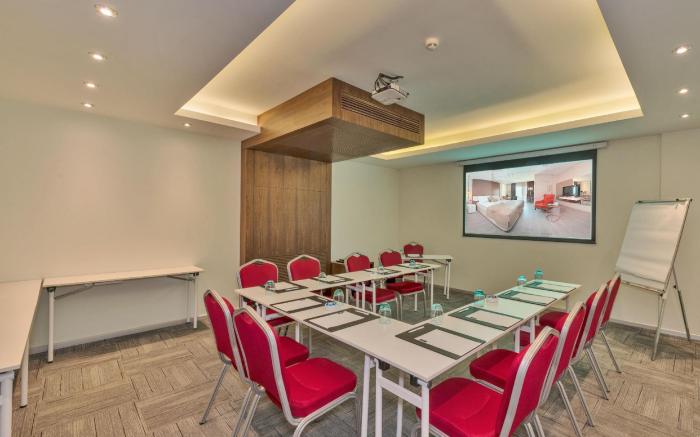 Istanbul Dora Hotel