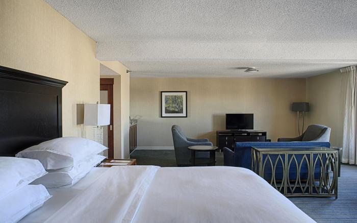 Sheraton Kansas City Hotel at Crown Center