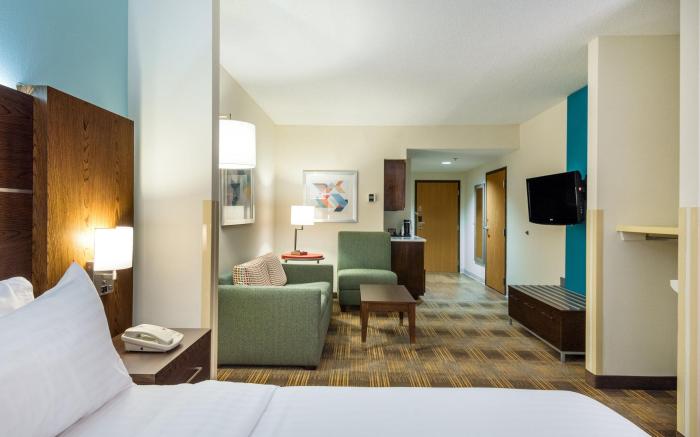 Holiday Inn Express Hotel & Suites Grenada By IHG