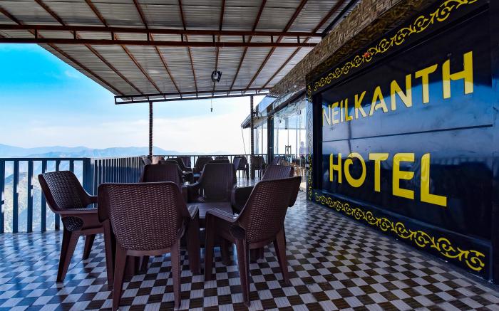 FabHotel Neilkanth
