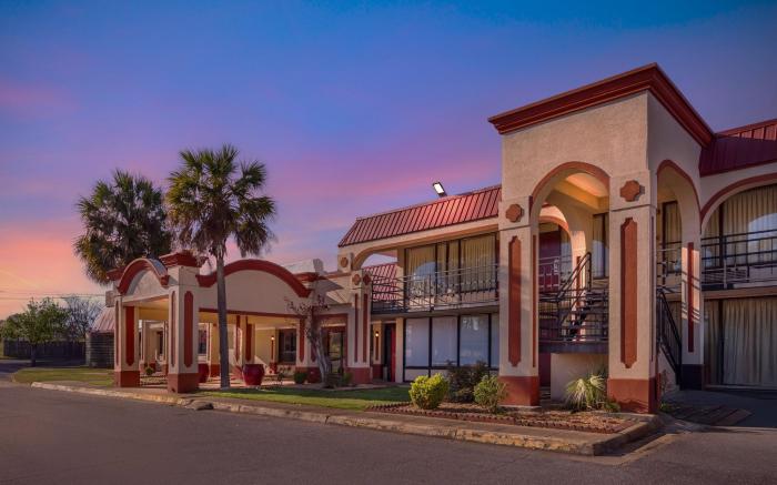 Red Roof Inn Montgomery - Midtown