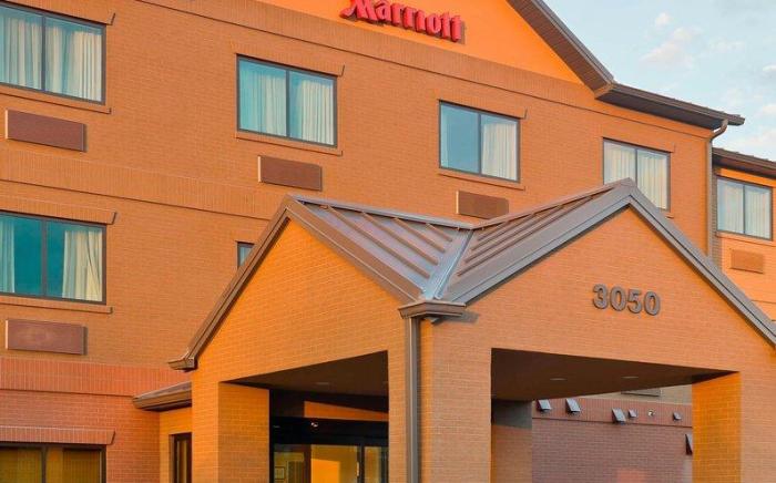 Fairfield Inn & Suites Lexington Keeneland Airport