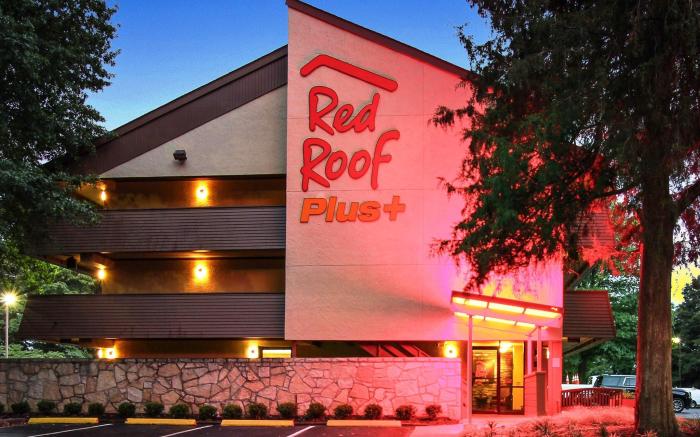 Red Roof PLUS+ Atlanta - Buckhead