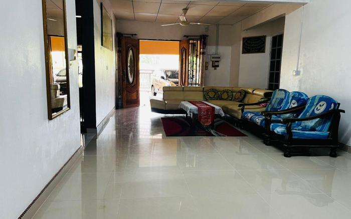 Dyza Ainun Homestay di GONG BADAK (MUSLIM ONLY)