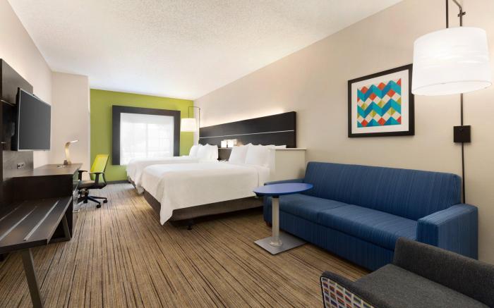 Holiday Inn Express Hotel & Suites Shawnee I-40 By IHG