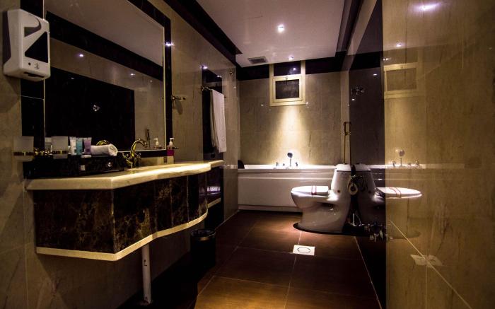 Rest Night Serviced Apartments- AlHamra
