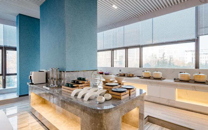Starway Hotel Luoyang Municipal Government Baolong Plaza