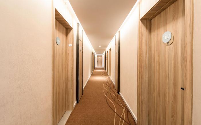 Hanting Hotel Guiyang Riverside Park Maternal and Child Health Hospital