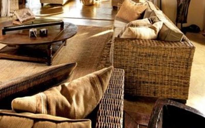 Caracal Lodge
