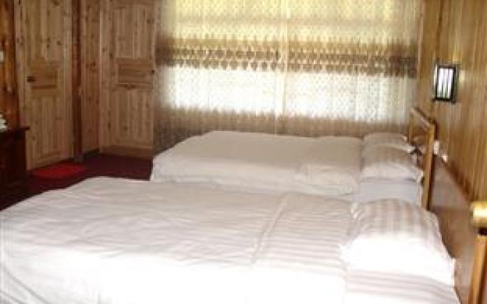 Dong Village Hotel
