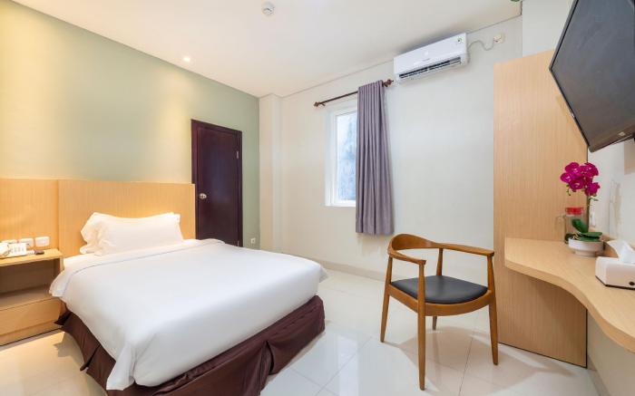 Life Hotel Soekarno Hatta Makassar