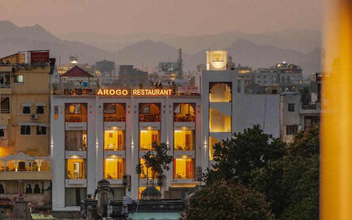 DERA PICHOLA- A Lake Facing Boutique Hotel