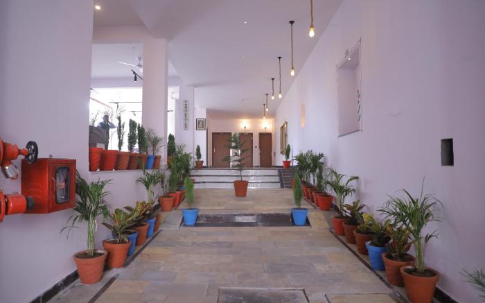 DERA PICHOLA- A Lake Facing Boutique Hotel