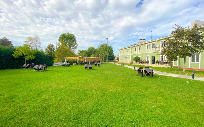 SAPANCA RESORT HOTEL