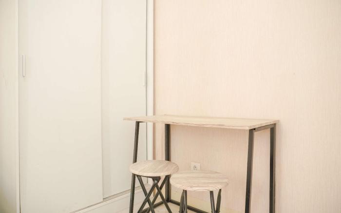 Green Pramuka City Apt 2BR near Mall By Travelio