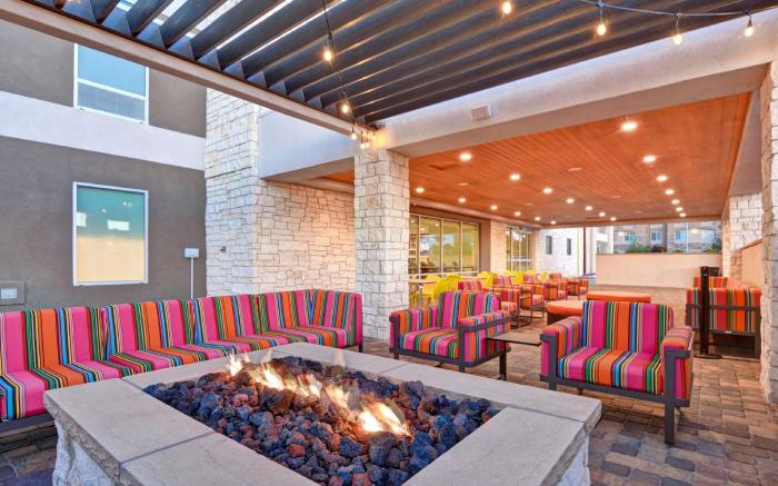 Home2 Suites by Hilton Las Vegas Strip South