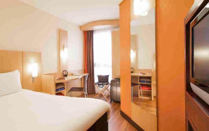 ibis Versailles Chateau