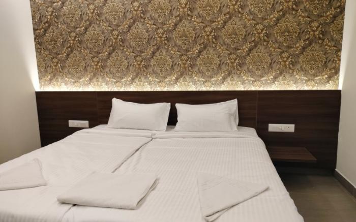 Globus Hotel by Silicon Hearth