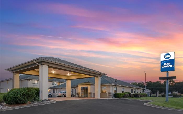Best Western TimberRidge Inn