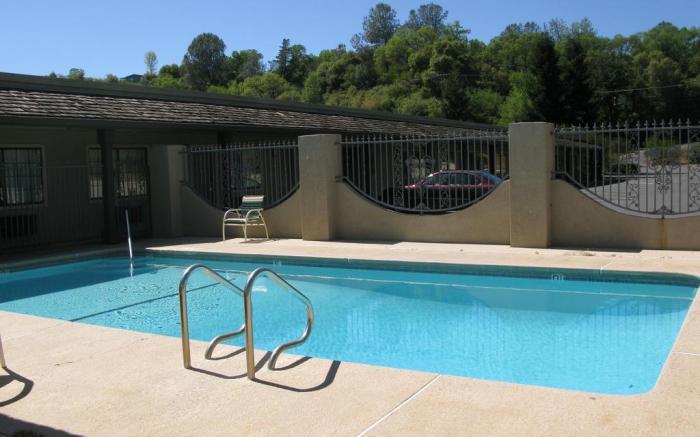 Country Inn Sonora