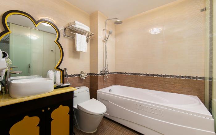 King Palace Hotel & Spa
