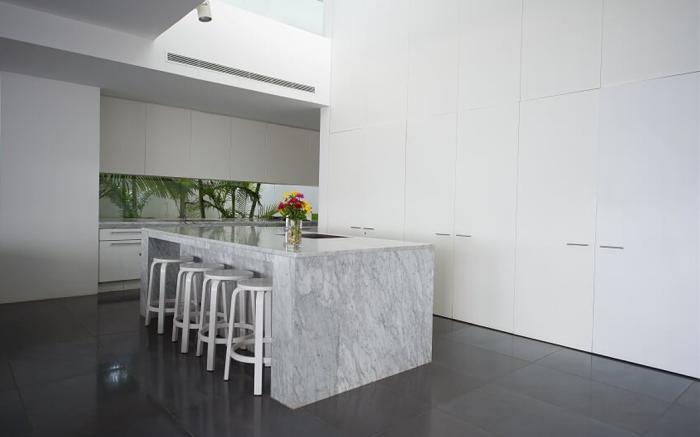 Beachfront villa 1000m2, 5BR  Sanctuary Ho Tram